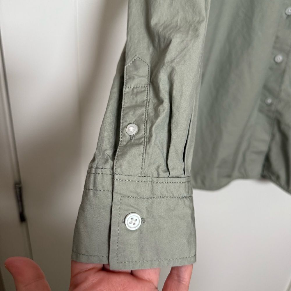 Everlane Boyfriend Shirt Womens XS Sage Green Long Sleeve Slits Supima Cotton - Picture 5 of 13